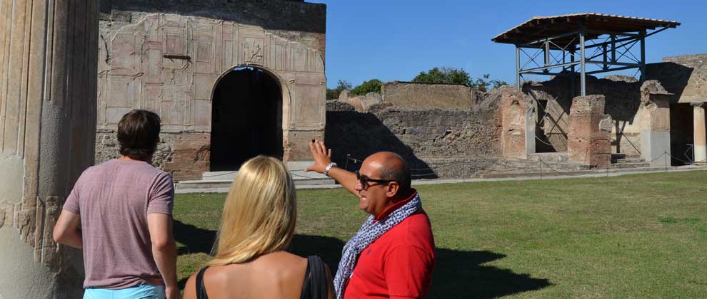 Pompeii guided tour